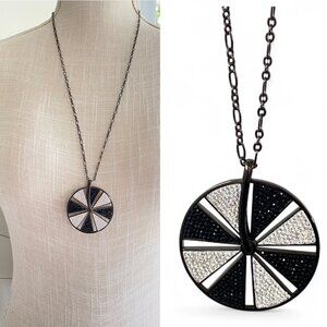 Butler FAC 29" Crystal Black & Clear Wheel Necklace
